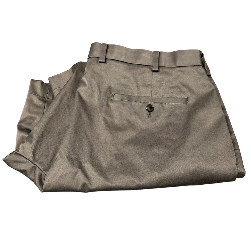 Brooks Brothers Shorts Mens‎ 40 (40x9 ACTUAL) Lightweight Advantage Chino Gray
